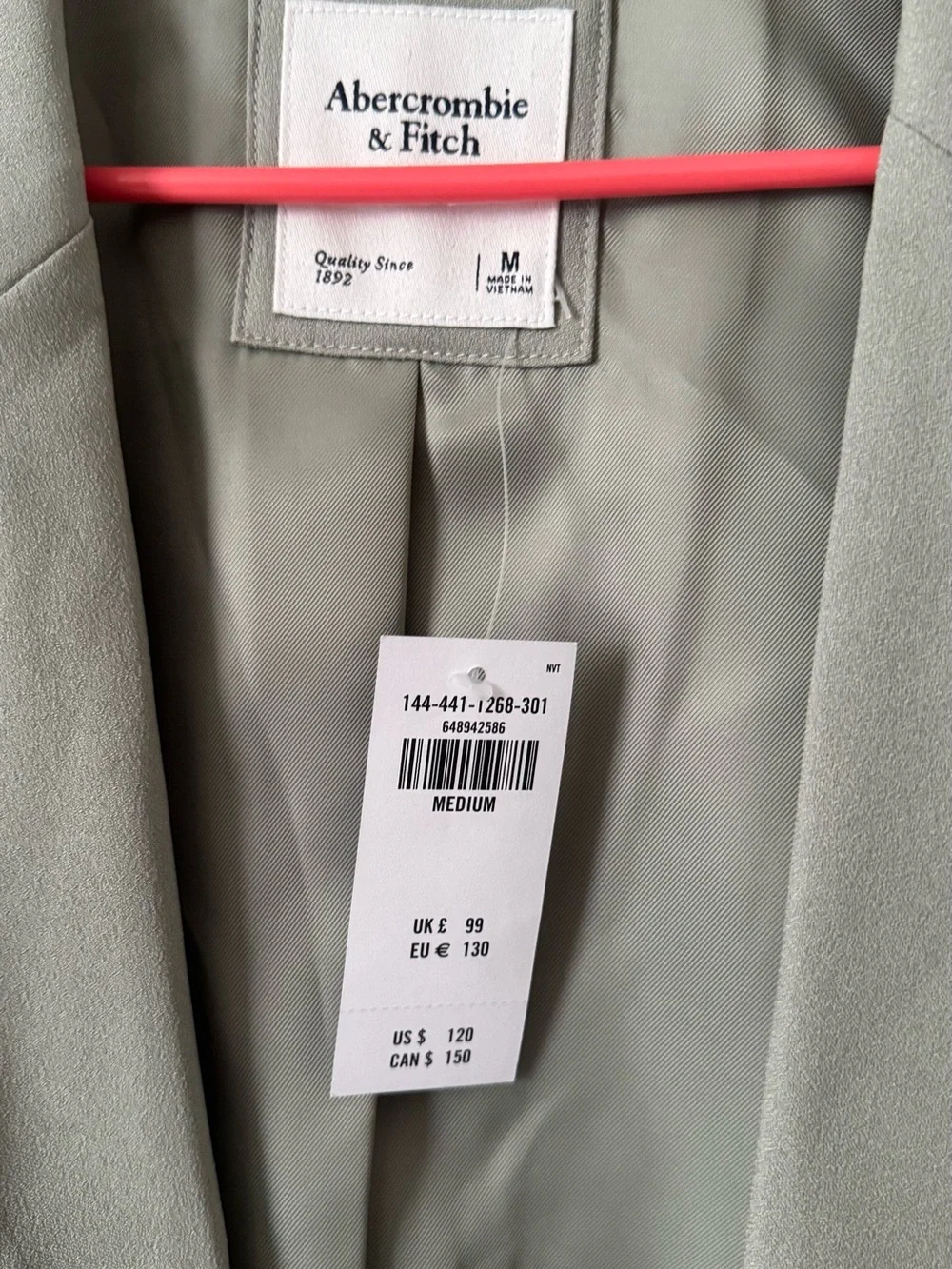 Abercrombie & Fitch Women's Sage Green Blazer - Picture 3 of 3